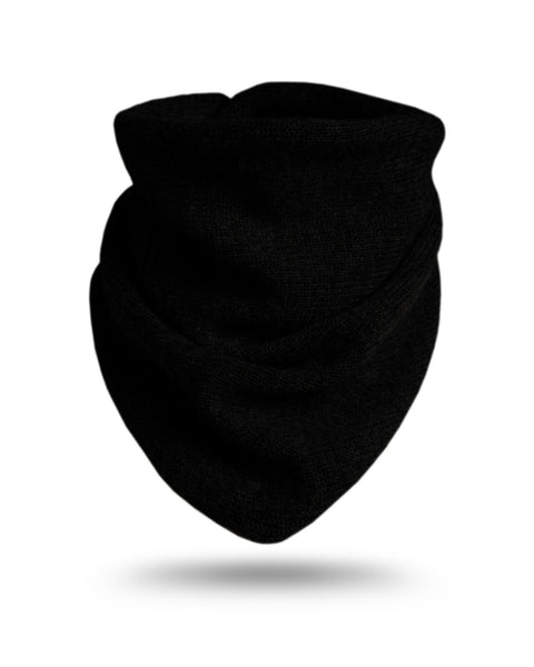Packshot of knit Cashmere bandana in the white background