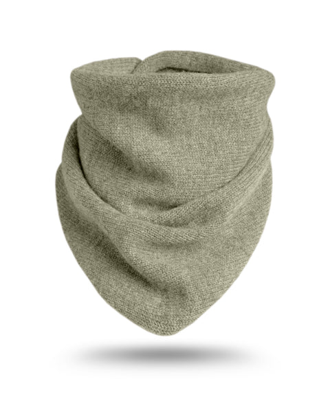 Packshot of Kids' Bandana in the color green