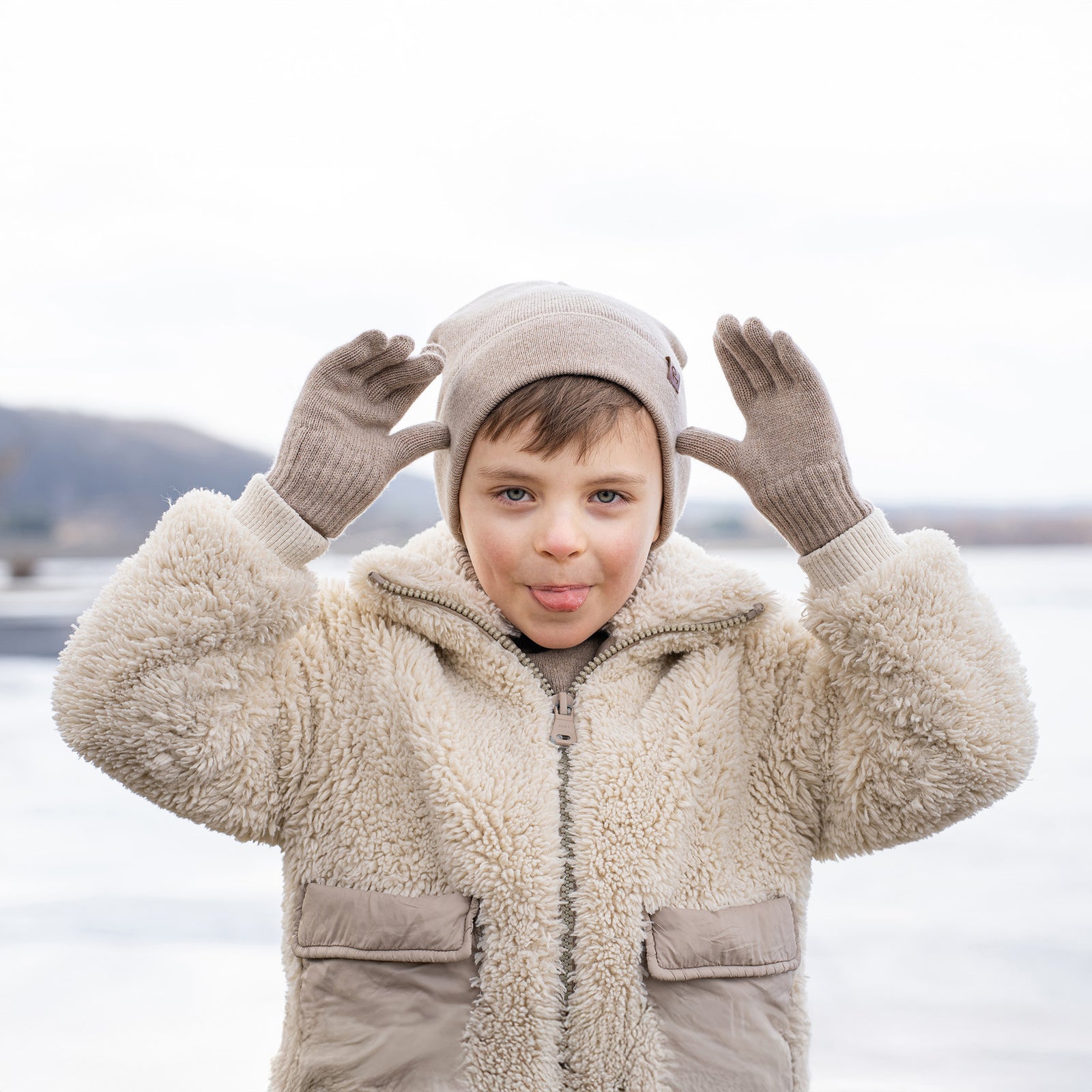 Kids Knitted Beanie & Gloves 2-Piece Set